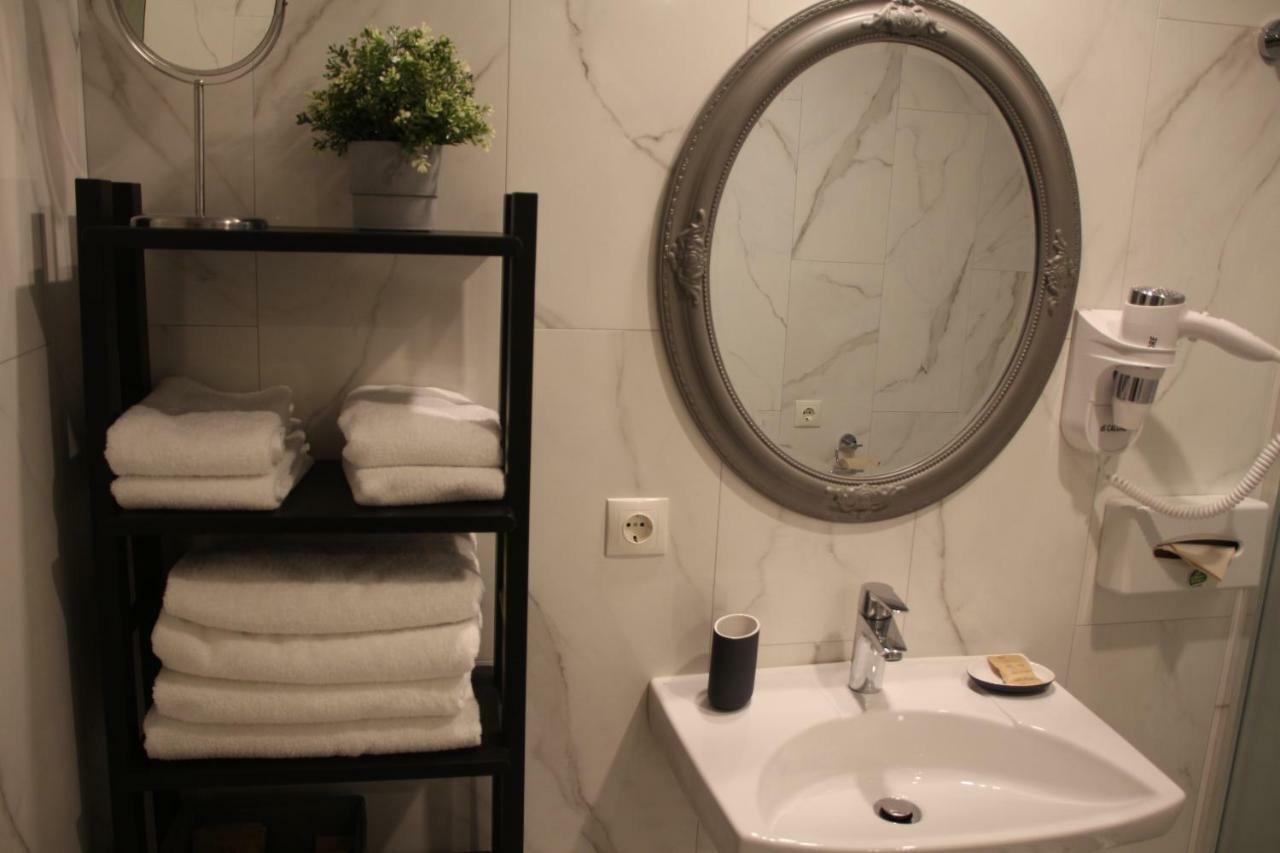 Margis Hotel & Spa ทราไก ภายนอก รูปภาพ